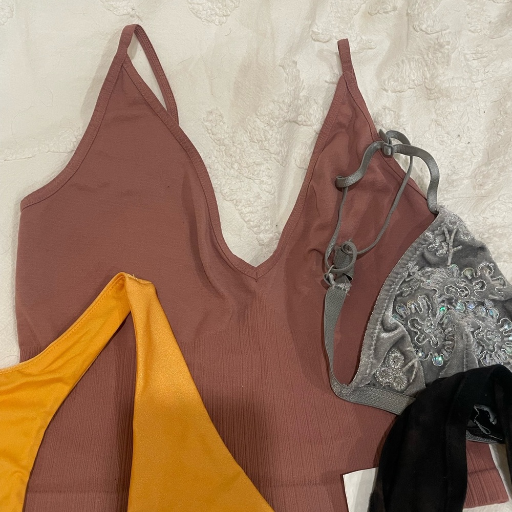Bralettes - Picture 3 of 5